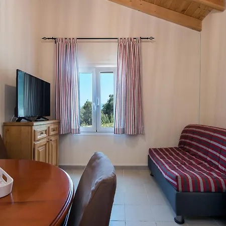 Seaview Corfu 2 Bedroom Private Pool & Ac *