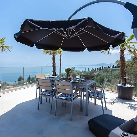 Seaview Corfu 2 Bedroom Private Pool & Ac 别墅