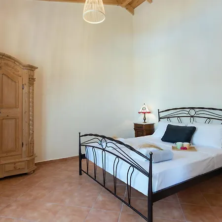 Seaview Corfu 2 Bedroom Private Pool & Ac 빌라 *